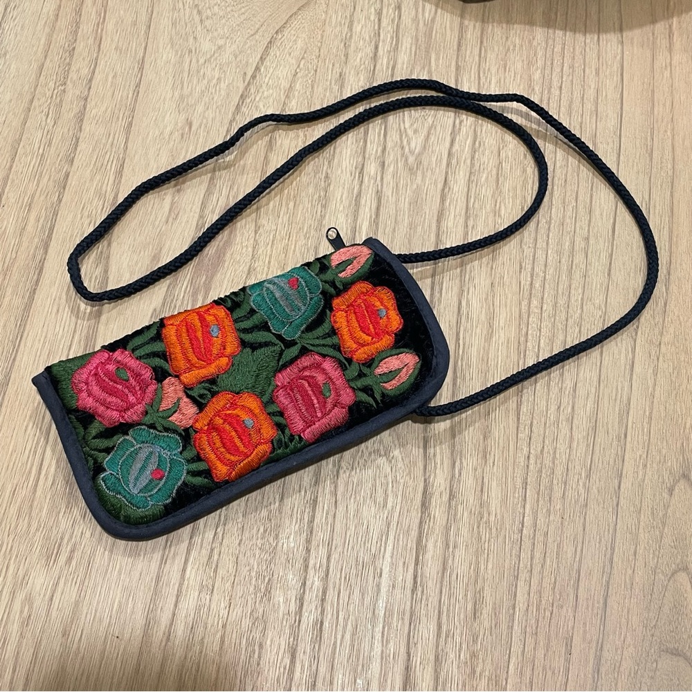 Mini Crossbody Velvet Embroidered Phone Card Holders